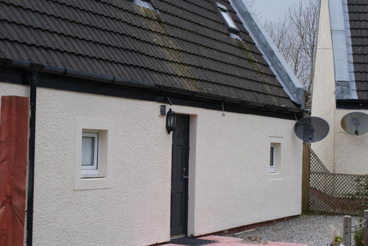 Lizzie'S Garden Cottage Portree Exterior foto